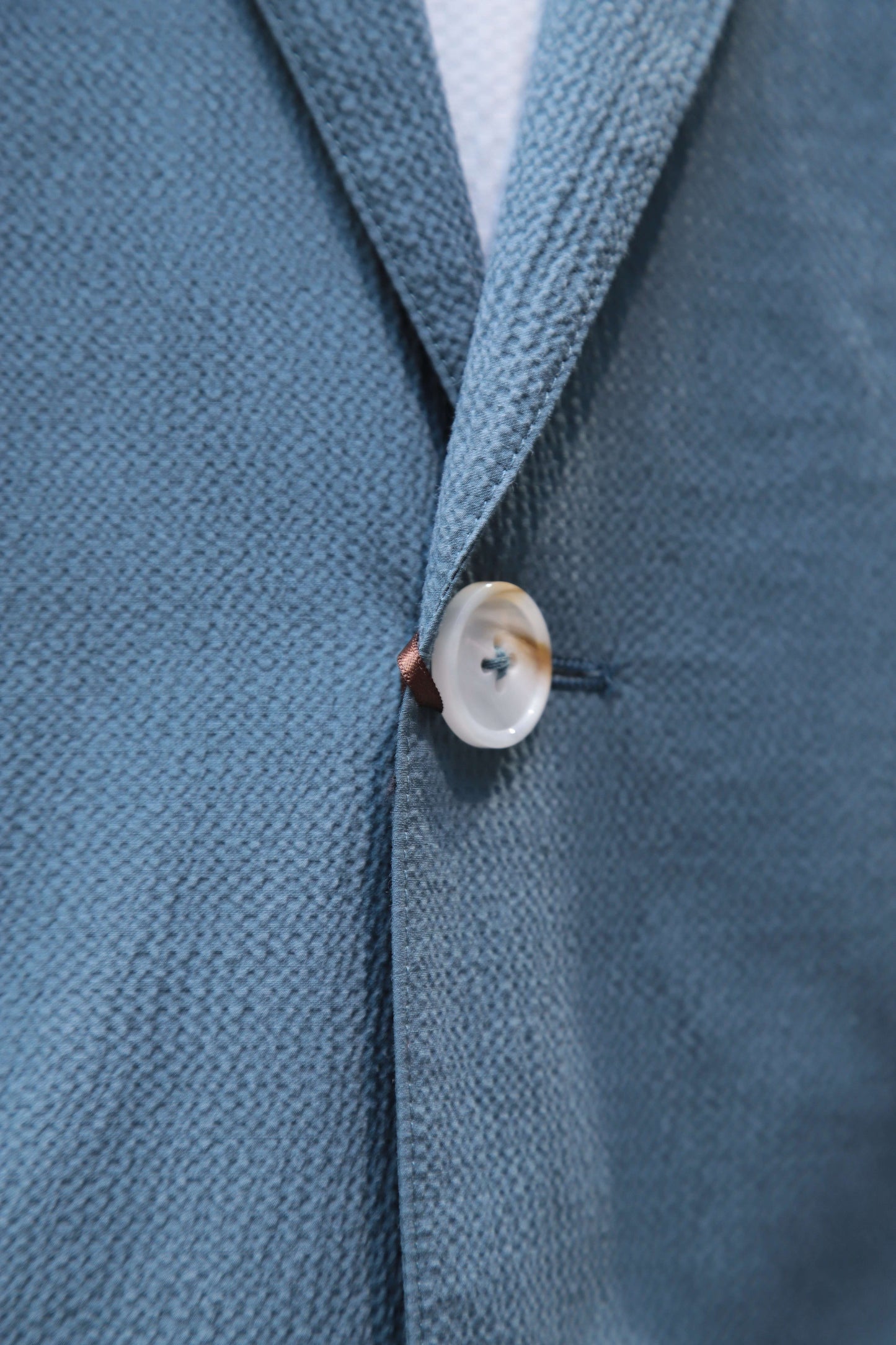 Lightweight Textured Blazer