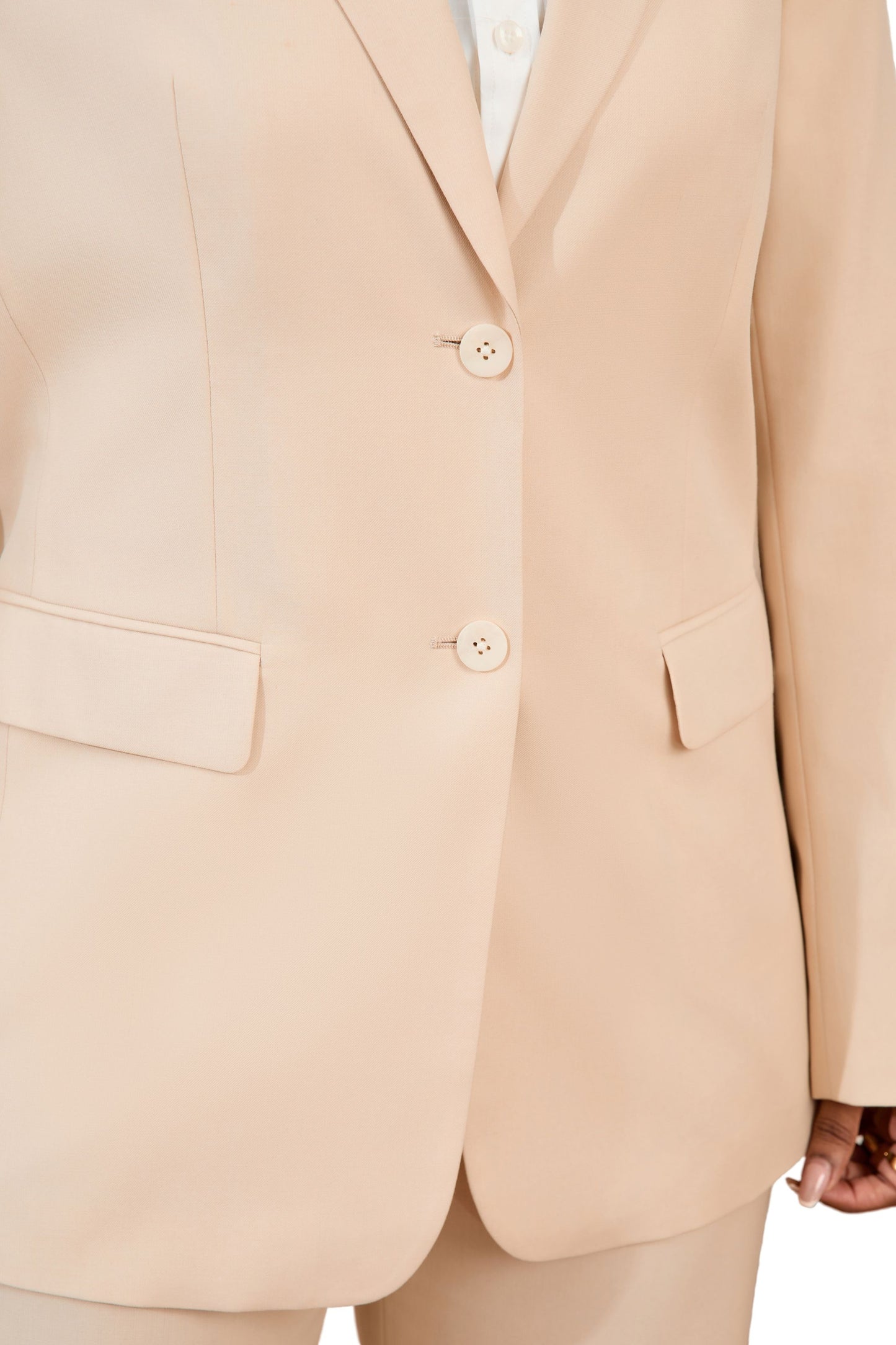 Elegant Women’s Wool-Blend Suit